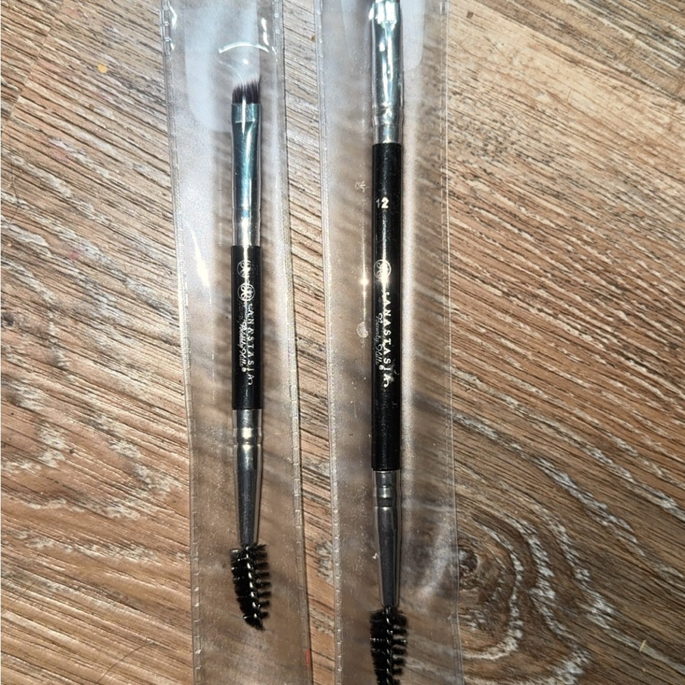 Anastasia Beverly Hills Dual-Ended Brow Brushes